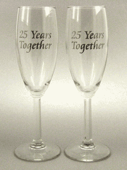 25th_Anniversary_Champagne_Glasses_lrg.gif