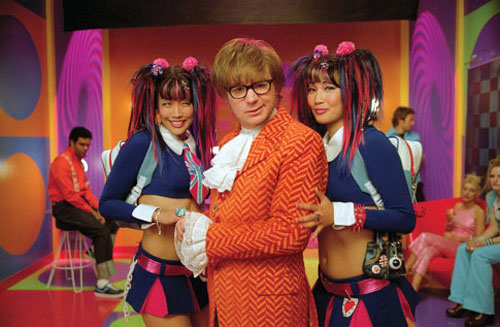 austin_powers_japanese_twins.jpg