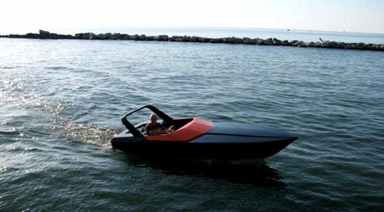 MiniBoatsDotNet  Harley Davidson boat 1.jpg