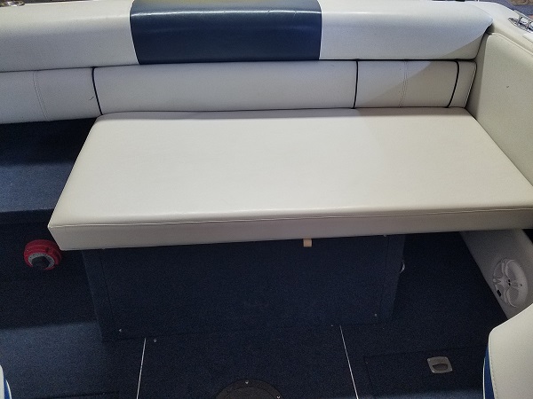 custom bench seat.jpg